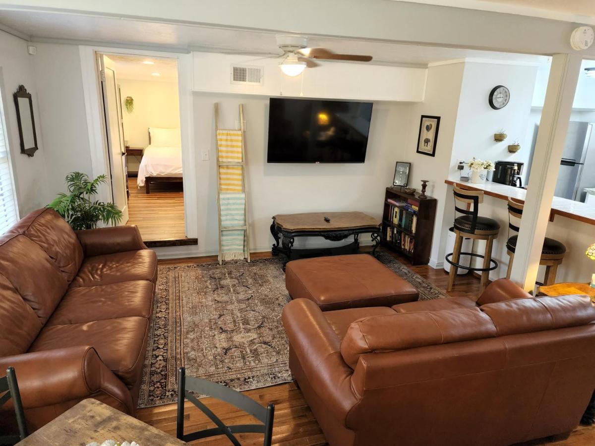 Cozy Hideaway In The Duck Pond Area Of Gainesville Exterior photo